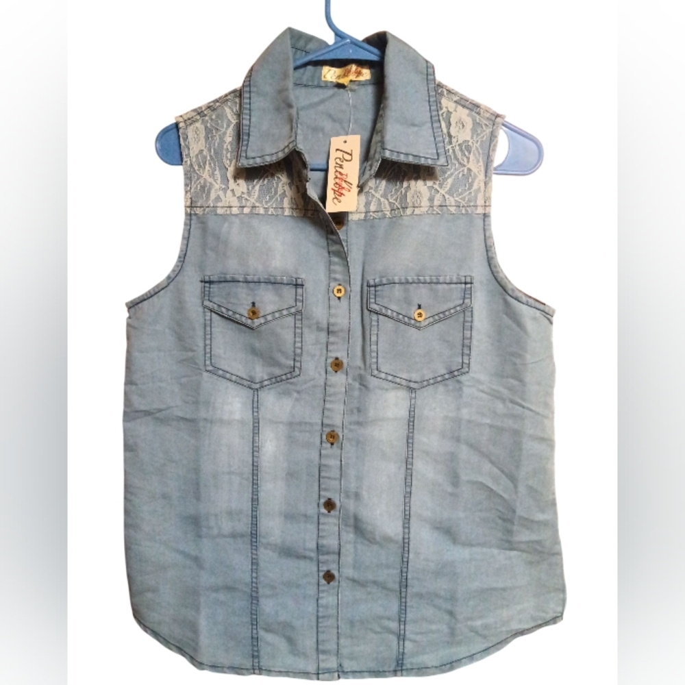 Penelope Blue Sleeveless Denim Shirt with Lace Women's M New With Tags